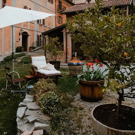 Roero House בית נופש *