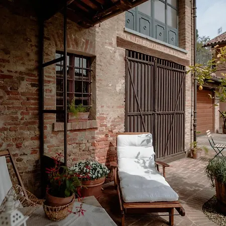 Roero House * Magliano Alfieri